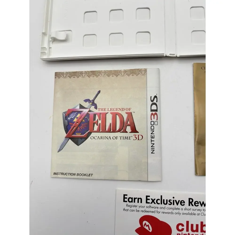 Nintendo 3DS the Legend of Zelda: Ocarina of Time 3D Case And Manual Only